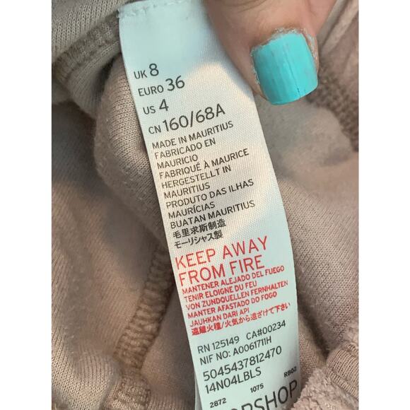 Topshop beige velour pull on short size 4 - Picture 4 of 6